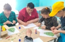 Весёлая ёлочка